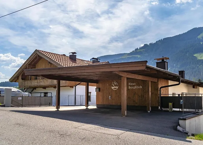 Haus Bergblick Casa de Férias