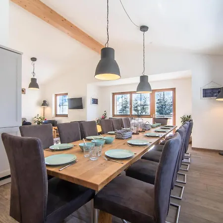 Haus Bergblick 別荘