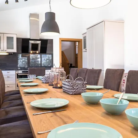 Haus Bergblick 別荘