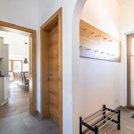 Ferienhaus Haus Bergblick *